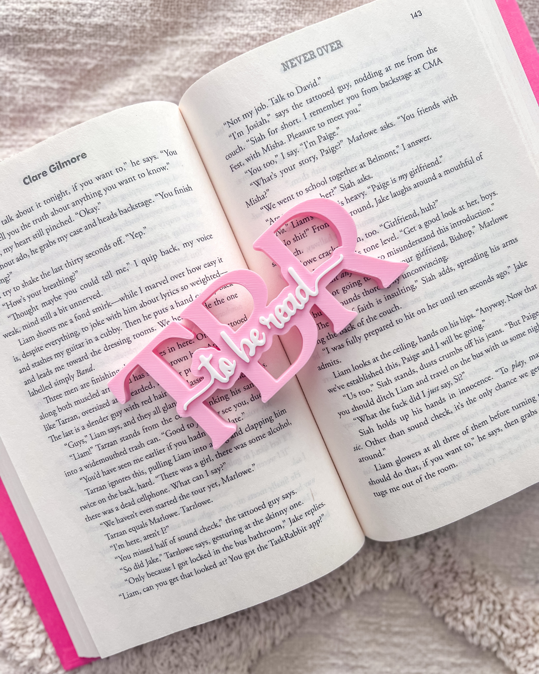 Bookshelf Sign | TBR Sign