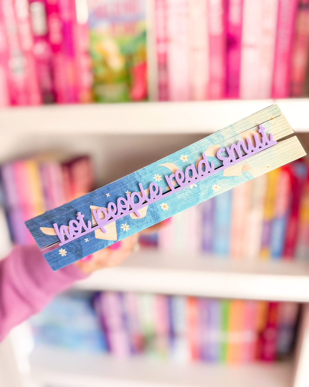 Bookmark - Hot People Read Smut (cursive)